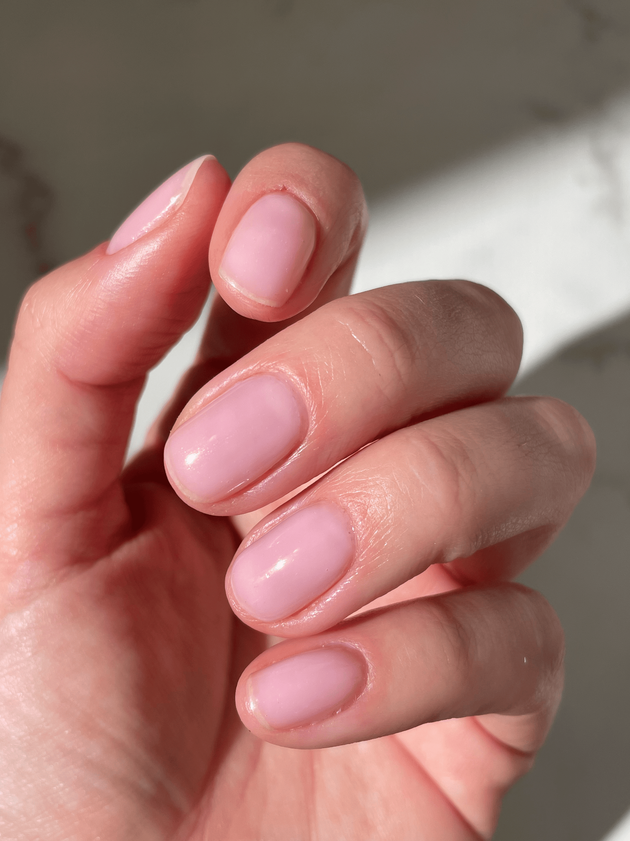 Mastering the Art of Builder Gel Application - Le Mini Macaron Europe