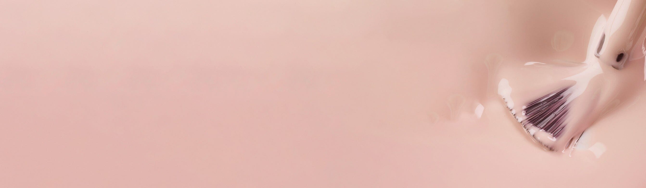 Nude Gel Polish - Le Mini Macaron Europe