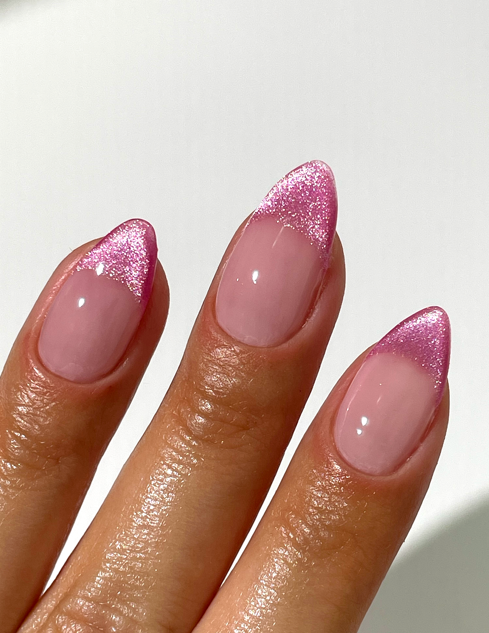 Cosmopolitan Velvet - Smalto Semipermanente Cat Eye