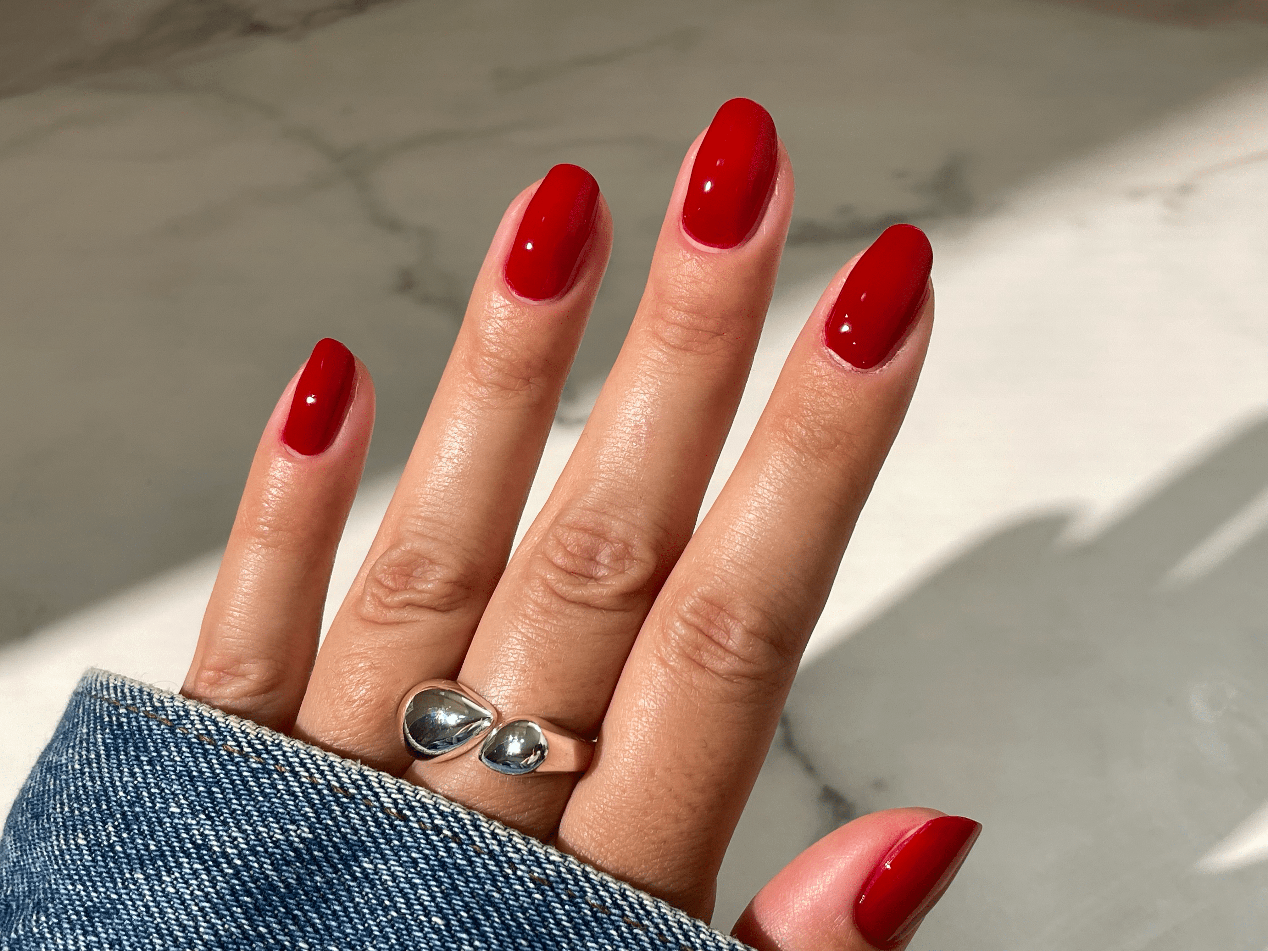 Choosing Between Le Sweet Nail Polish and Gel Polish - Le Mini Macaron Europe