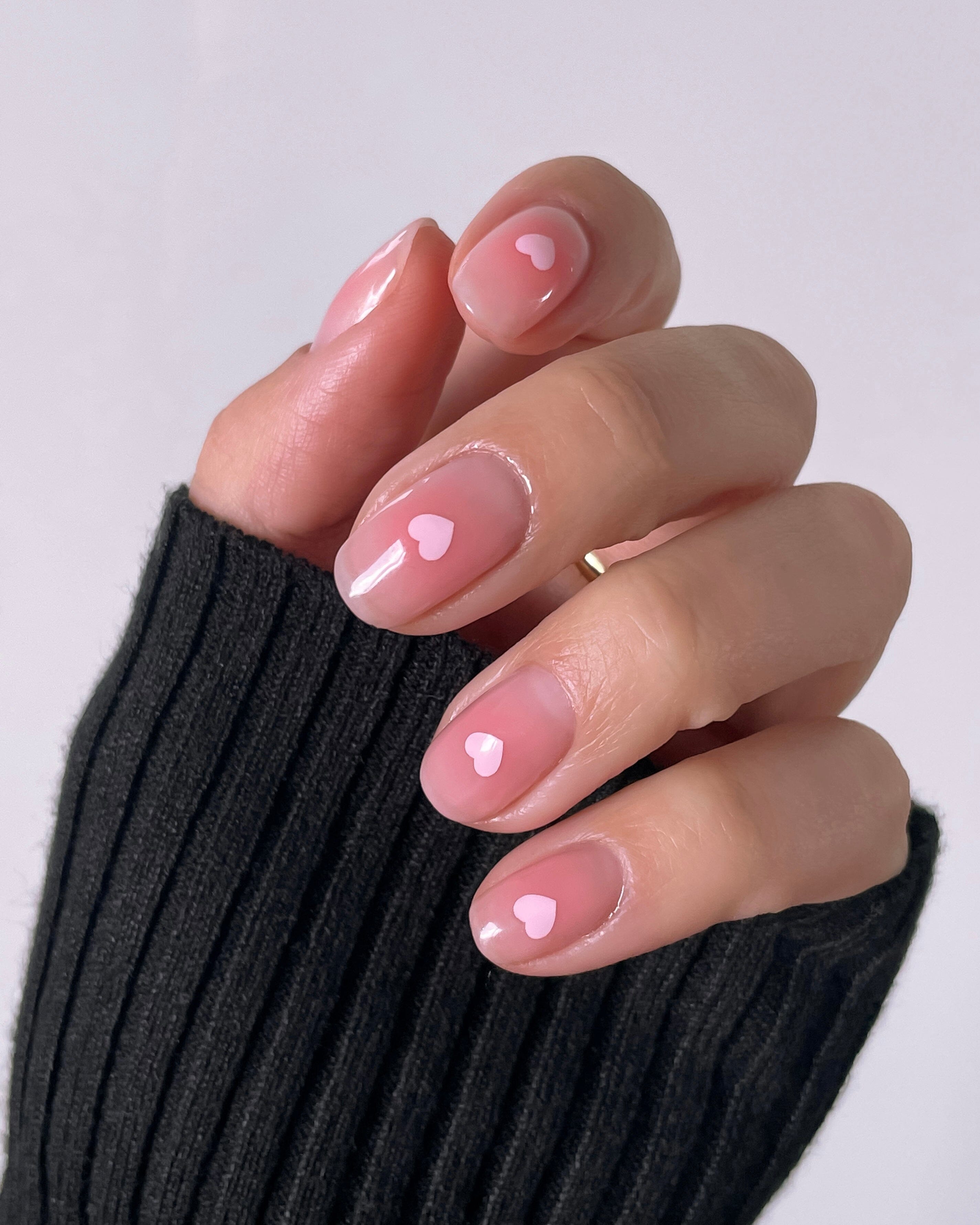 Our Favorite Short Nail Trends - Le Mini Macaron Europe