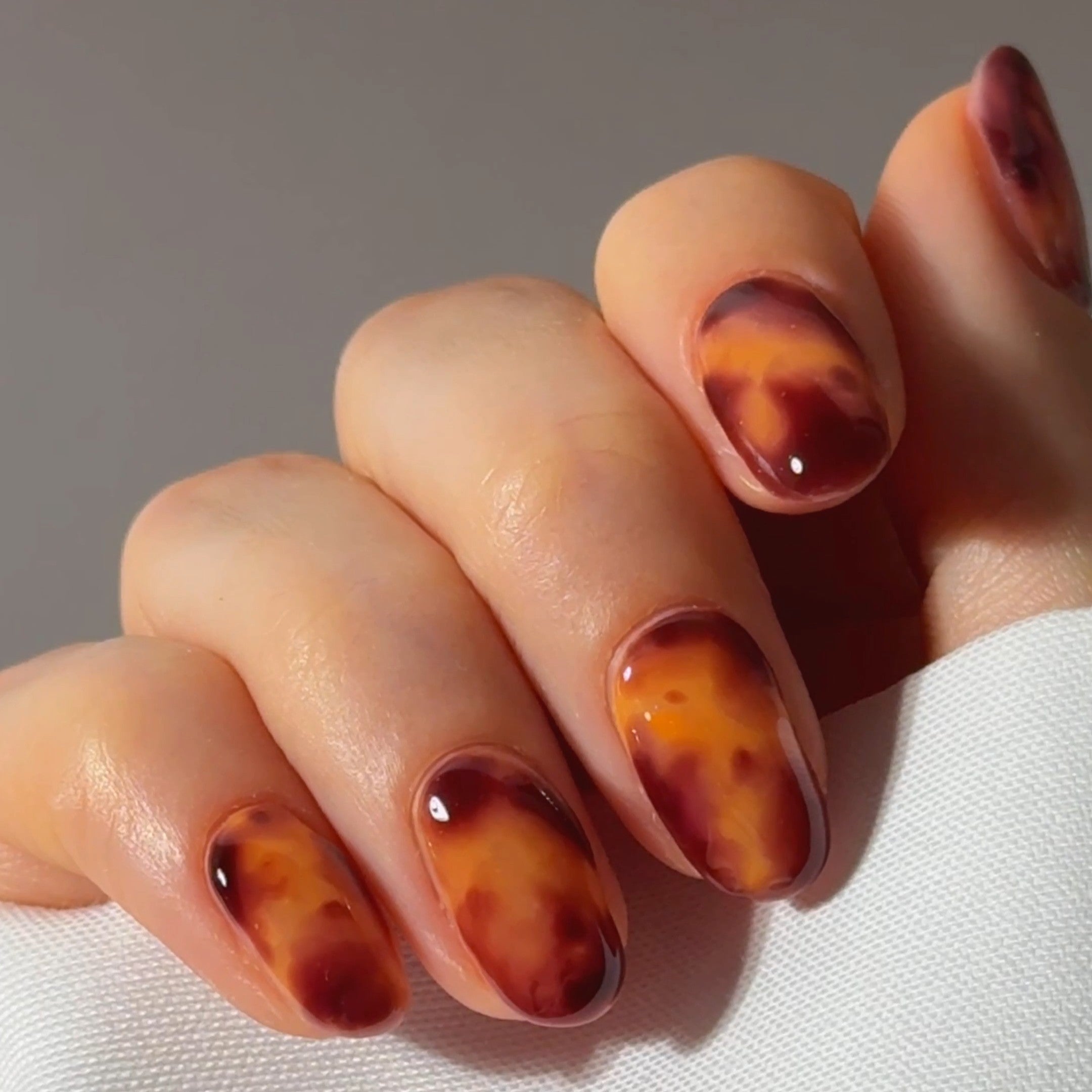 Tortoise Shell Mani