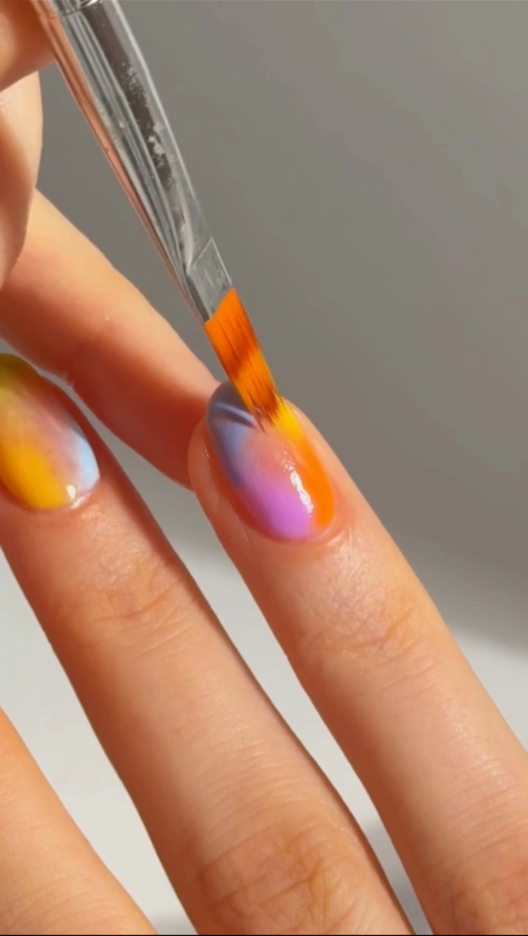Rainbow Mani